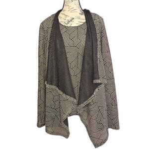 Dana Buchman open front cardigan built in top  Casual career XL